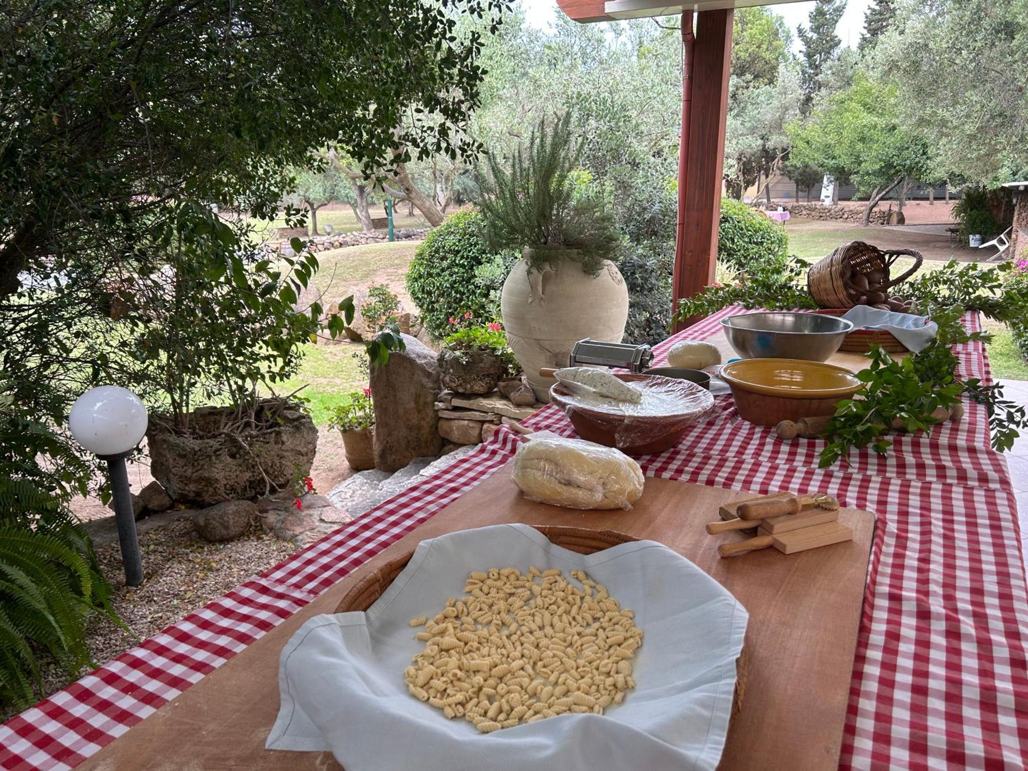 Agriturismo La Biada Is Morus Exterior foto